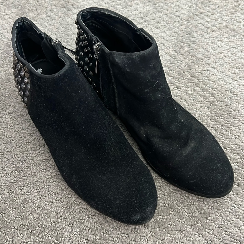 Black suede and stud ankle boot sz 7
